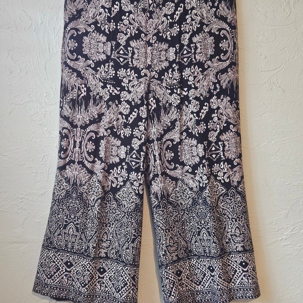 Coldwater Creek Terra Tapiz Printed Natural Fit‎ Crop Pants
